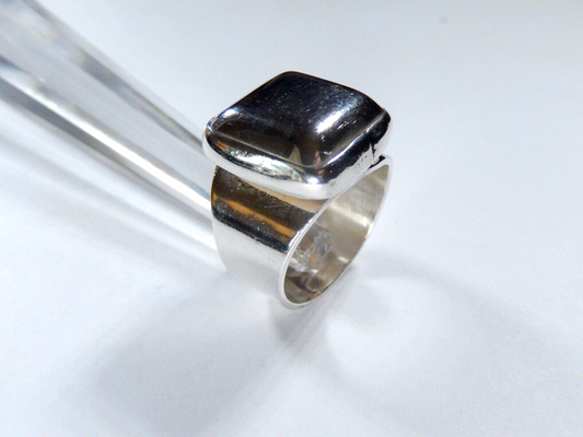 *VINTAGE*  Mexico Thick Wide Sterling Silver Statement Ring, Size 7.25