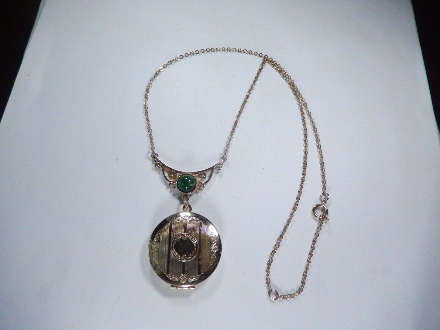 *VINTAGE* SARAH 1-1/4"  Gold Tone Locket Pendant Pressed Victorian Design 18”