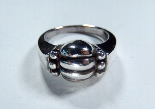 *VINTAGE* Heavy Sterling Silver Shrimp Dome Design Ring 925 Size 8