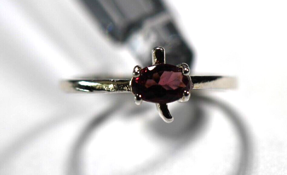 *VINTAGE* 925 Sterling Silver Oval Sideways Amethyst Ring Size 5.75
