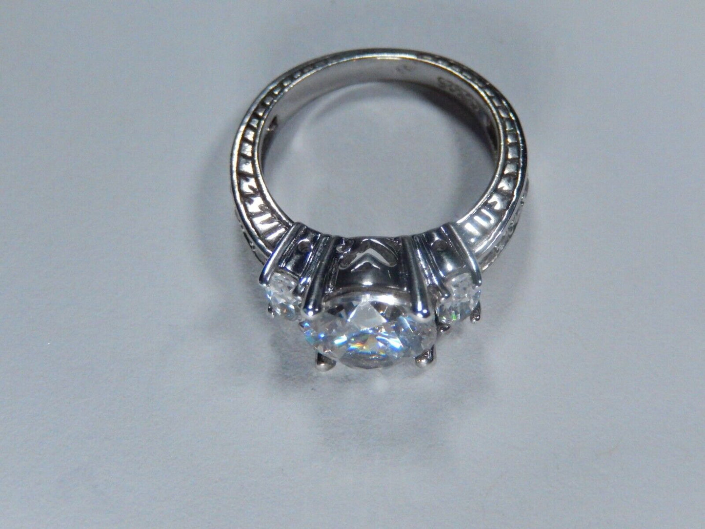 VINTAGE 2.5 TCW Round Cut 3-Stone Wedding Engagement Ring Sterling 925 Size 4.75