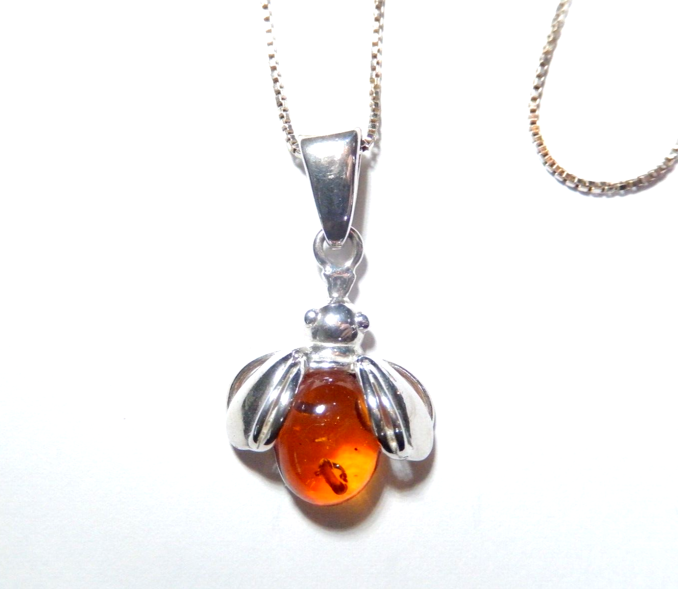 BALTIC AMBER Bumble Bee Pendant  925 STERLING SILVER w20 Box Sterling Chain