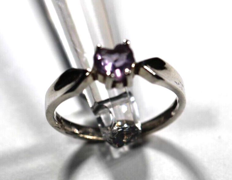 *VINTAGE* 925 Sterling Silver Heart Shaped Amethyst Ring Size 8.75