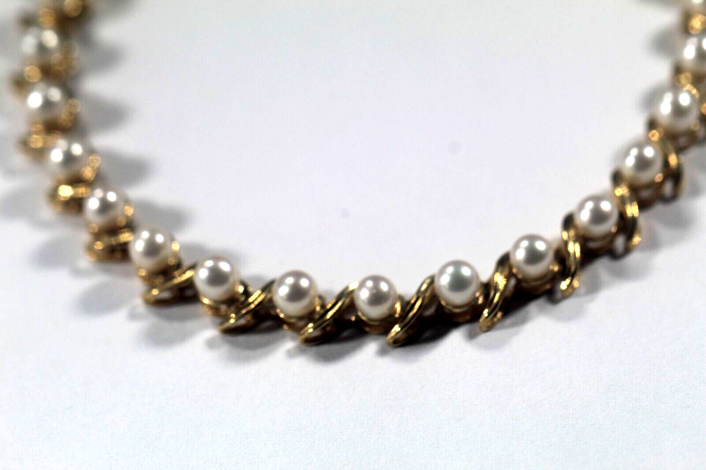 Stamped 14k Gold Link Bracelet with 25 - 4 mm Pearls 7" Length - 9.7 gms