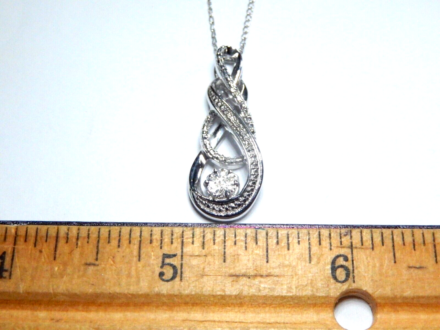 *VINTAGE* Sterling Silver  Diamond Double Infinity Pendant w/ 18" Sterling Chain