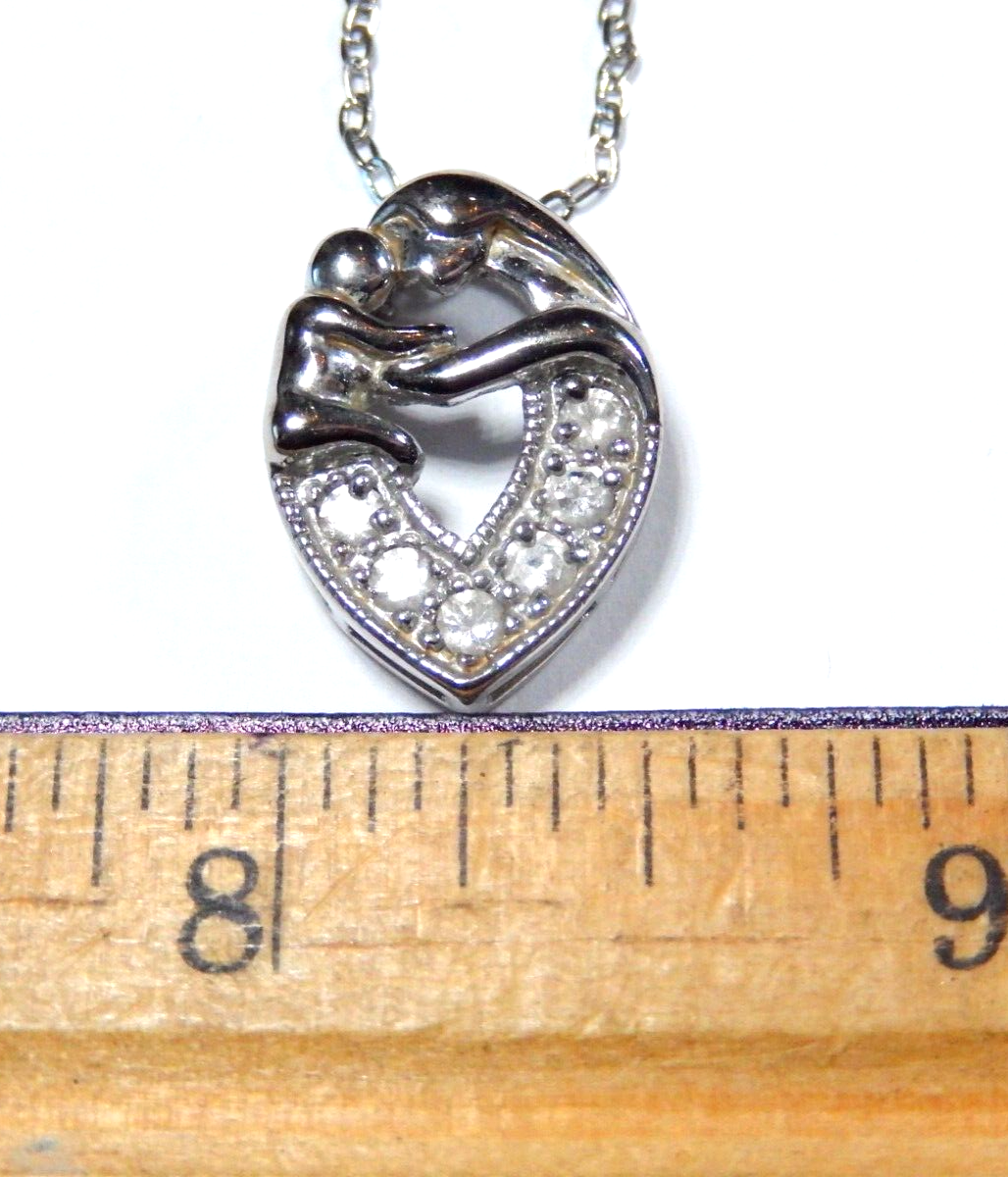 VINTAGE   Sterling Silver Mother  Child Heart CZ Pendant w 20 Sterling Chain