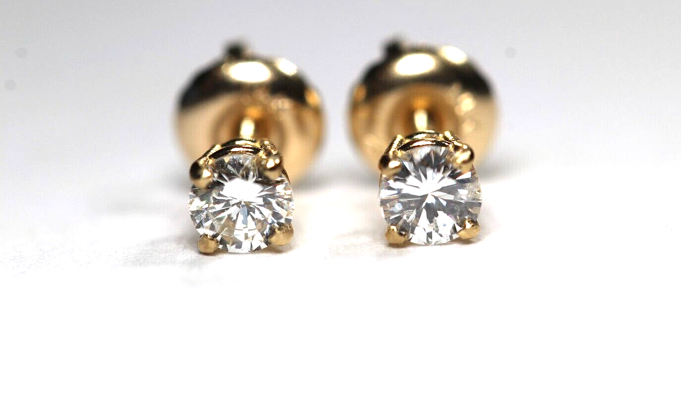 New!! Solid 14KYellow Gold .27 CT TW Natural Diamond SI-1 / I-J Stud Earrings
