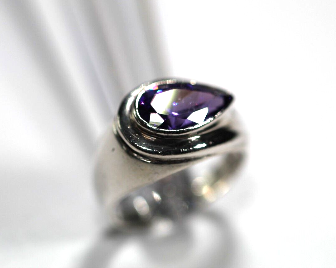 STERLING SILVER 925 BEZEL SET 9.0 CARAT PEAR AMETHYST SOLITAIRE RING SIZE 5.75