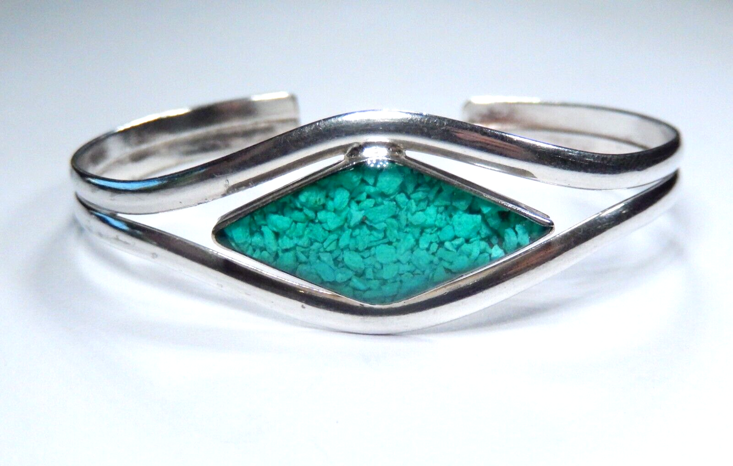 VINTAGE - Sterling Silver Turquoise Chips Cuff Bracelet Made in Mexico 19mm Wide