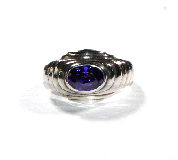 *VINTAGE*  Sterling Silver Dome Shape 1.25 CT Oval Amethyst Cocktail Ring Sz 6