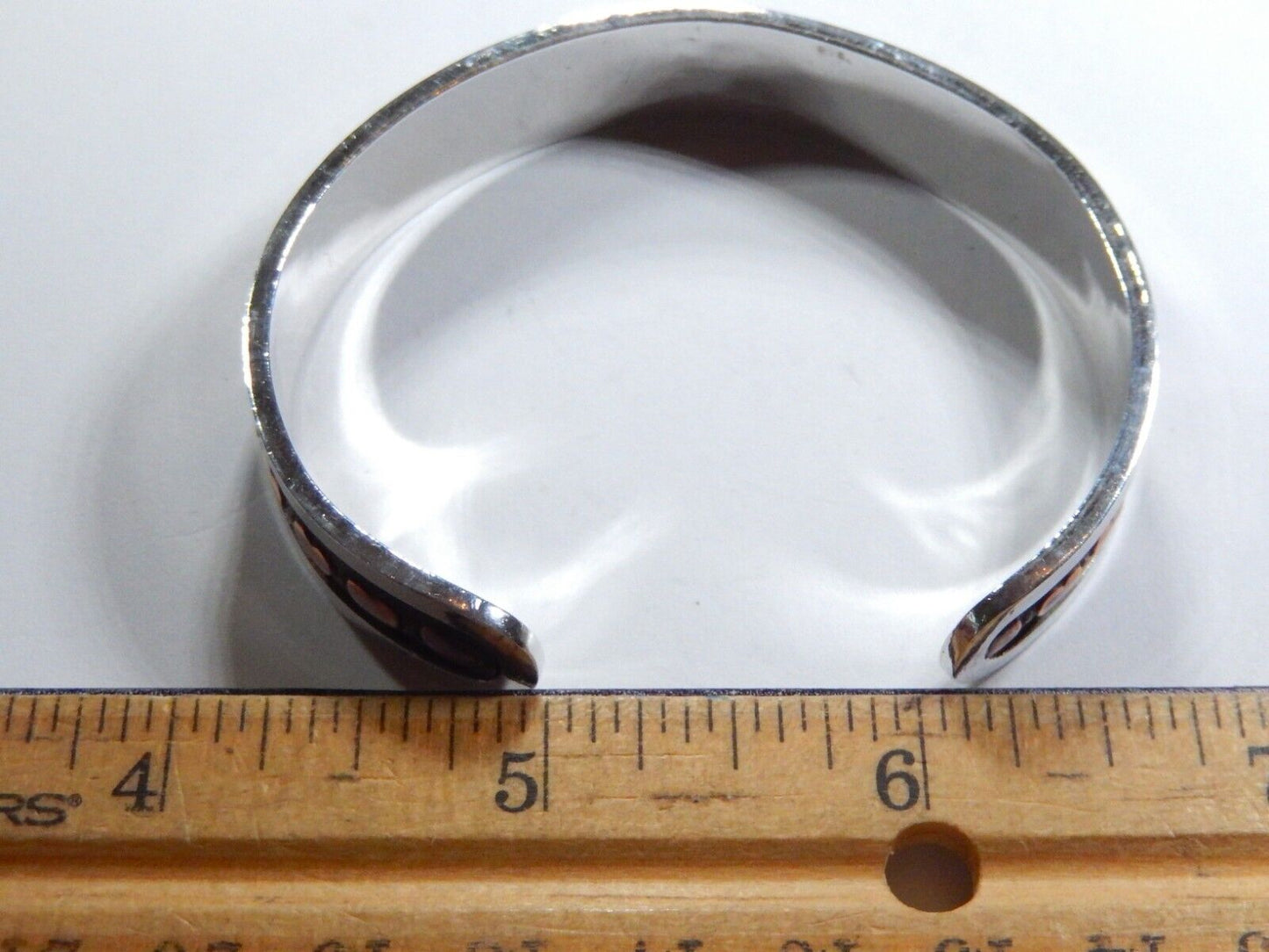 *VINTAGE* Sterling Silver & Copper Hearts 1/2” Wide Cuff Bracelet