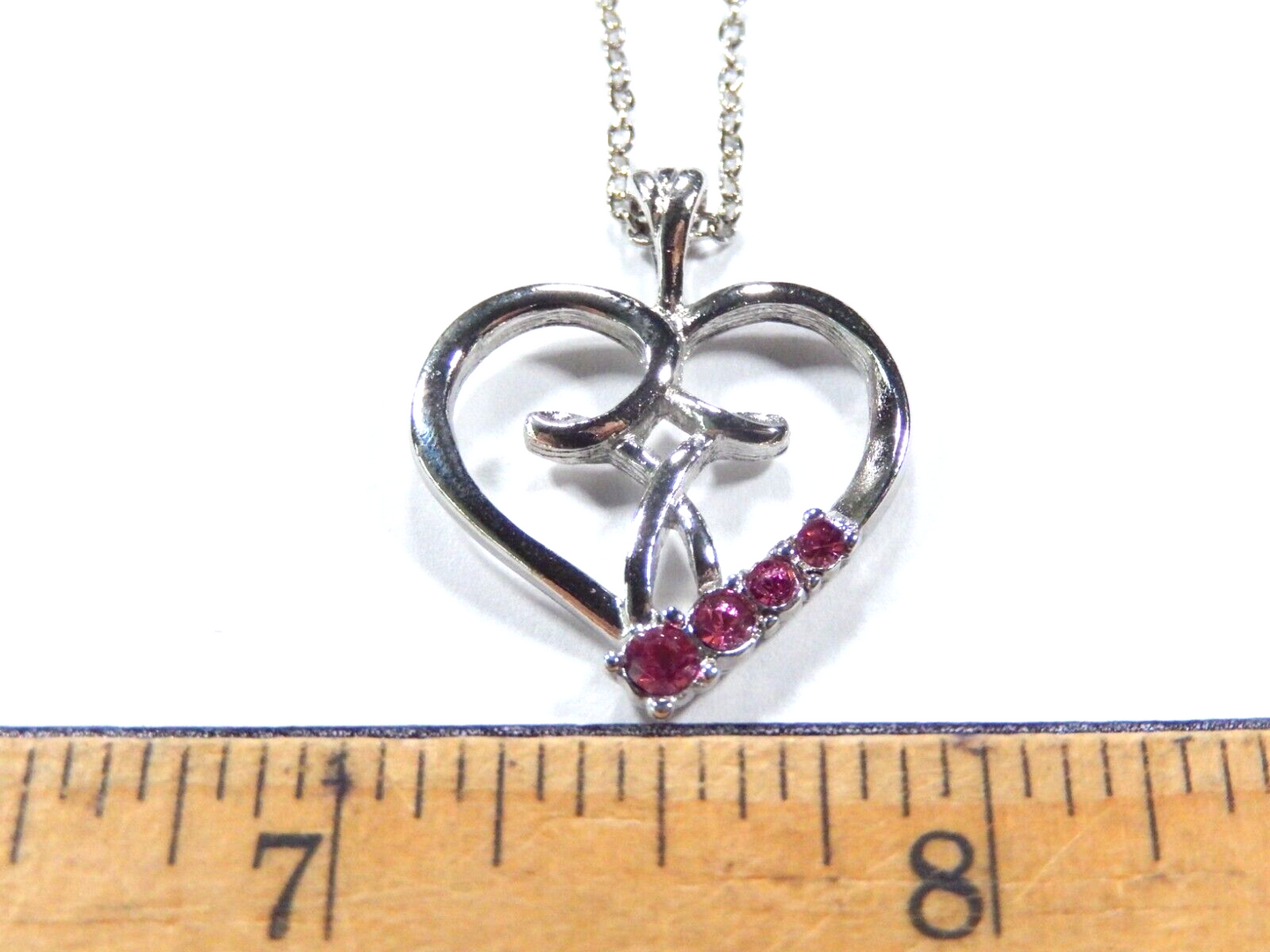 SILVERTONE 18" CHAIN NECKLACE With CAMCO SIGNED HEART Pendant Pink Gemstone.