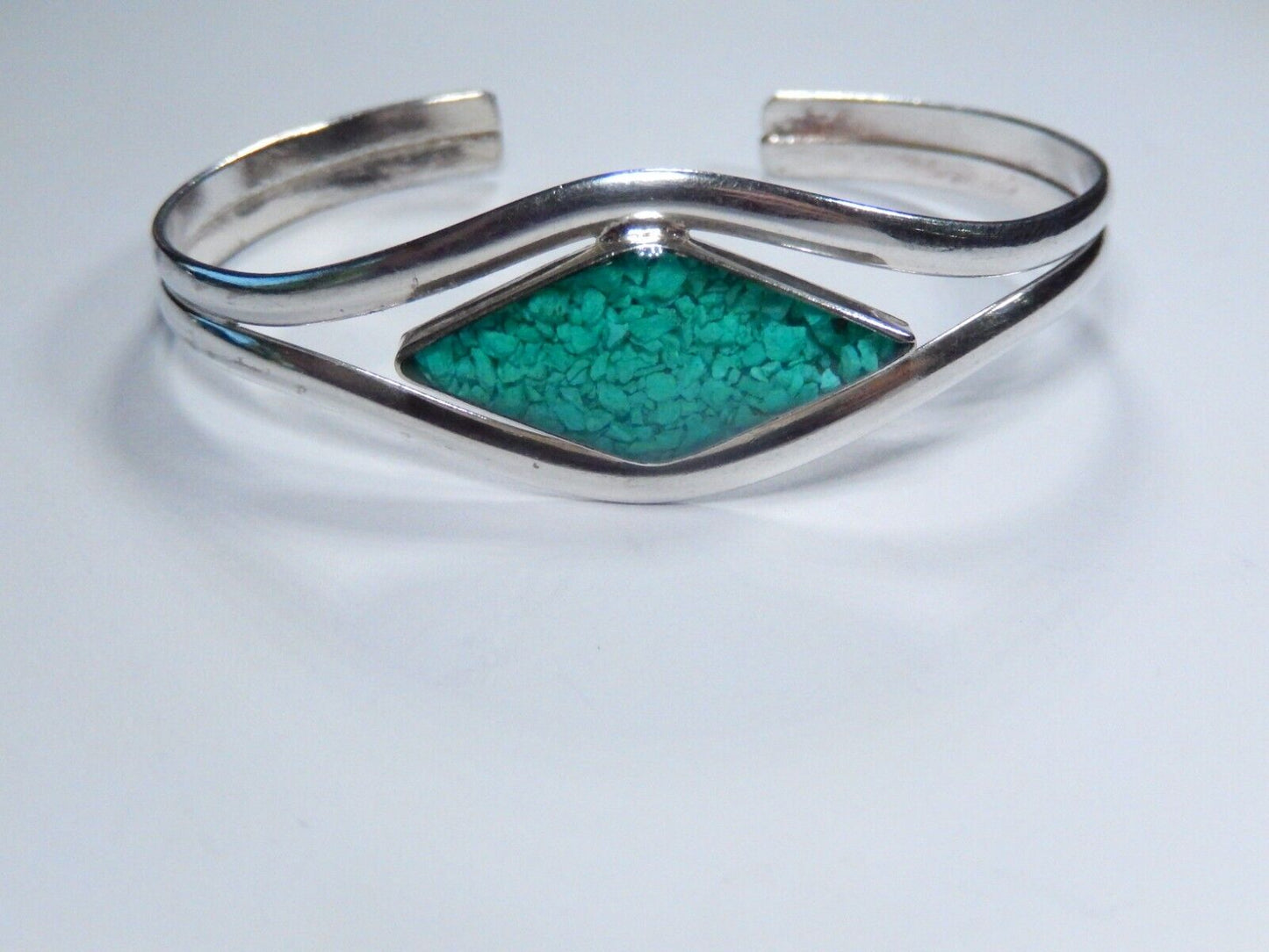 VINTAGE - Sterling Silver Turquoise Chips Cuff Bracelet Made in Mexico 19mm Wide
