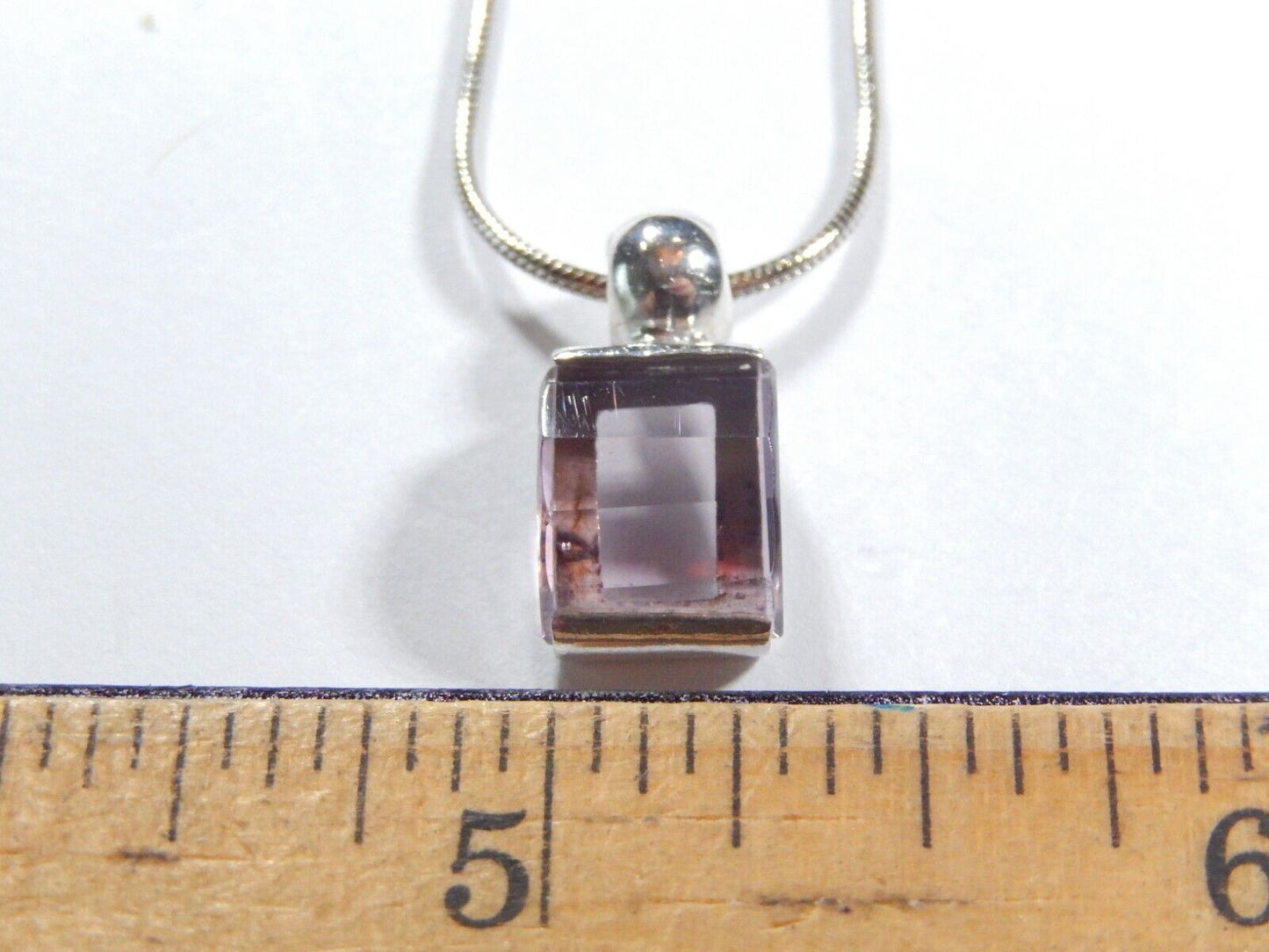 *VINTAGE* Sterling 10mm x 8.5mm Fancy Cut Purple Amethyst Pendant w/16" Chain