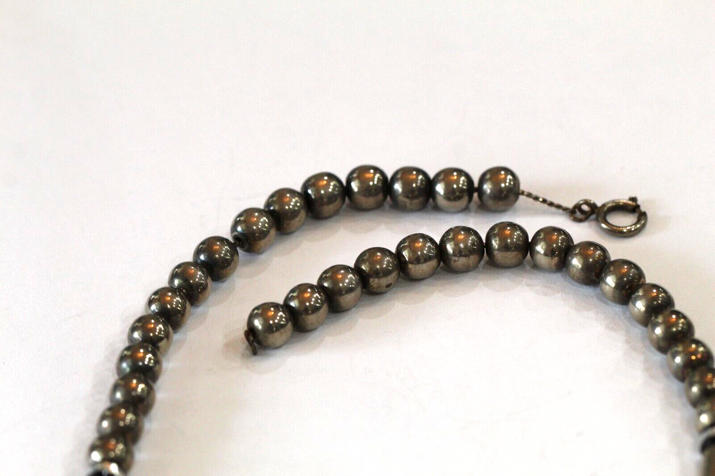 LARGE NATIVE AMERICAN NAVAJO STERLING SILVER 23 mm DISC & OTHER BEAD 22"NECKLACE