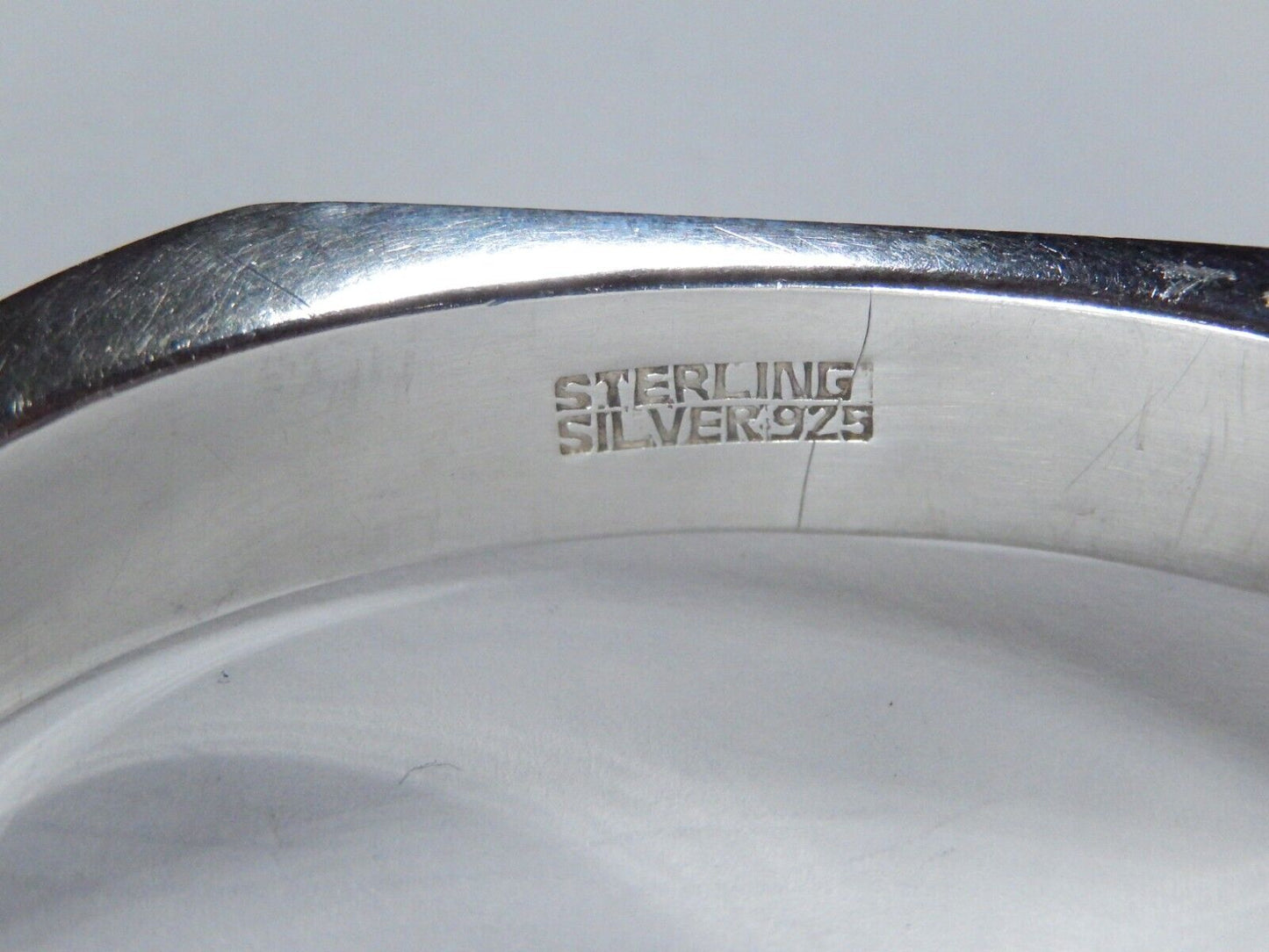 Modernist Designer Artisan 7" Sterling Silver Hinged Bangle Bracelet