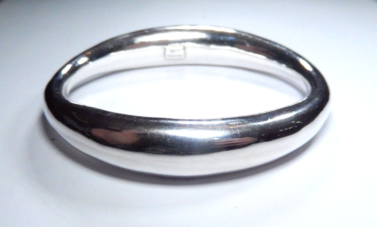 VINTAGE - Modernist Thick Oval Sterling Silver Smooth Bangle Bracelet