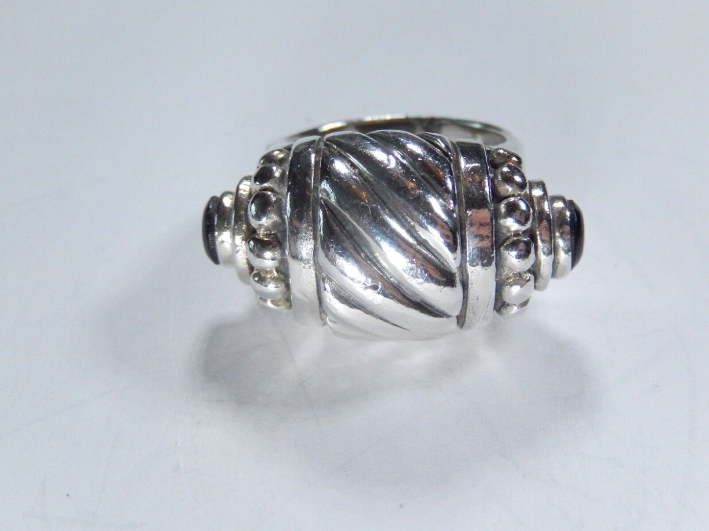 VINTAGE LARGE HEAVY BLACK ONYX STERLING SILVER 925 RIBBED RETRO RING Size 7
