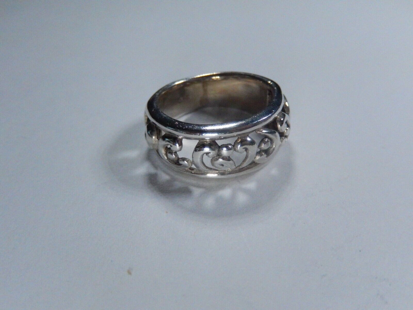 VINTAGE 925 STERLING SILVER 8.5mm FILIGREE SCROLL RING SIZE 5.5