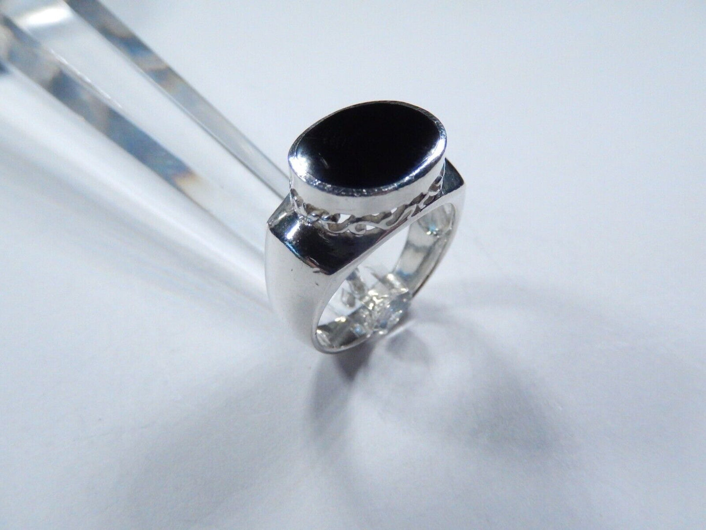 *VINTAGE* Men's Sterling Silver Black Onyx Ring Size 9