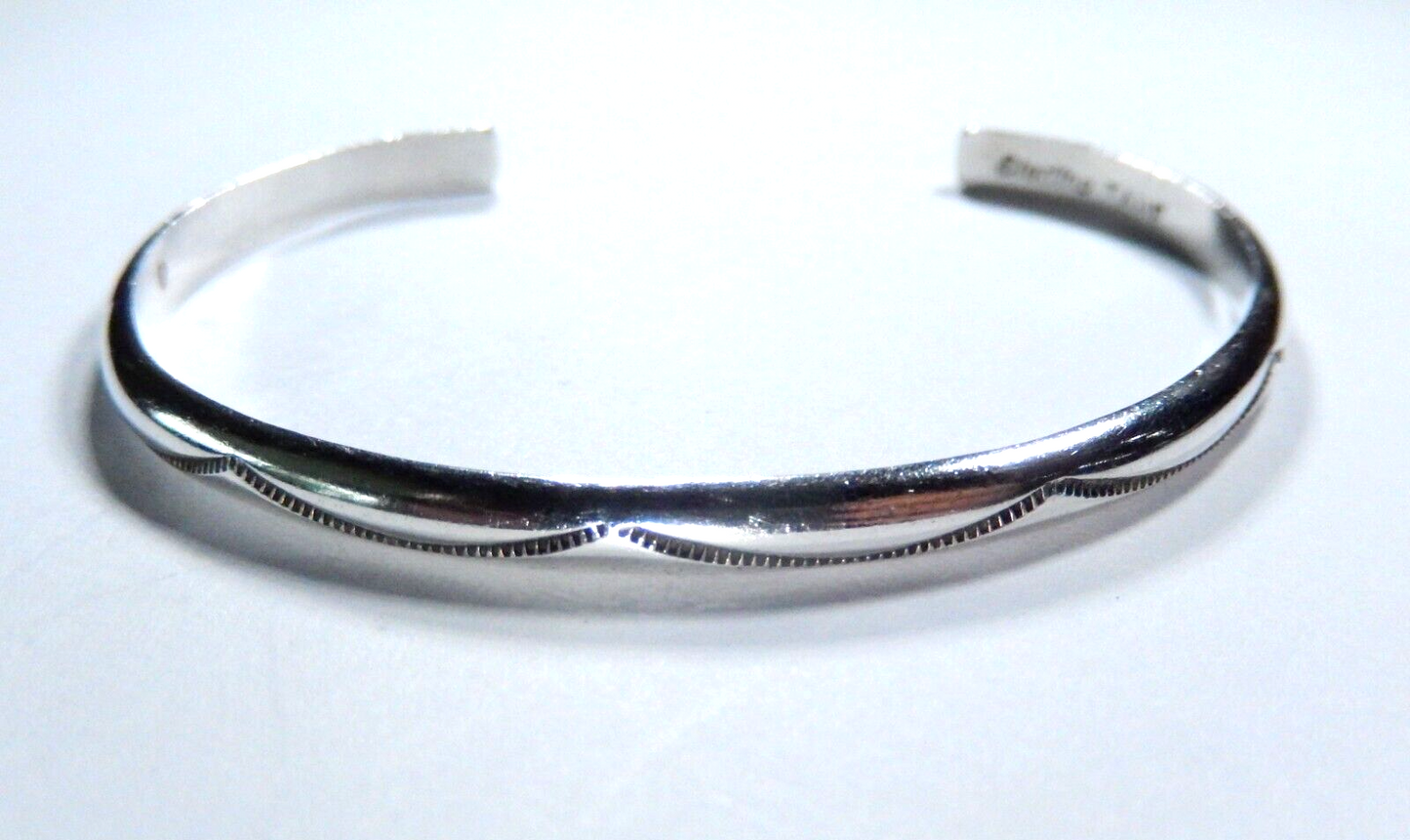VINTAGE Native American TAHE .925 Sterling Silver Engraved Cuff Bracelet Stamped
