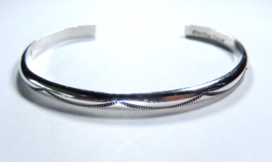 VINTAGE Native American TAHE .925 Sterling Silver Engraved Cuff Bracelet Stamped