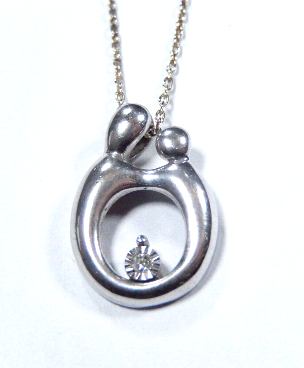 LOVELY STERLING SILVER & DIAMOND MOTHER & CHILD PENDANT w/18" Sterling Chain