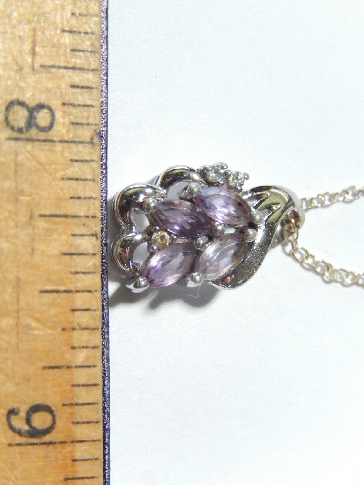 STERLING SILVER  AMETHYST  DIAMOND ACCENT PENDANT w18 925  CHAIN NECKLACE