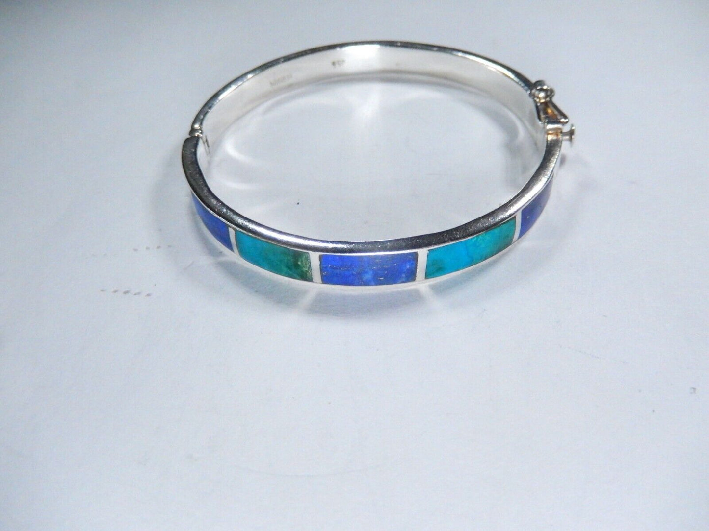 *VINTAGE* Artist Signed Sterling Silver .950 Lapis and Malachite Bangle Bracelet
