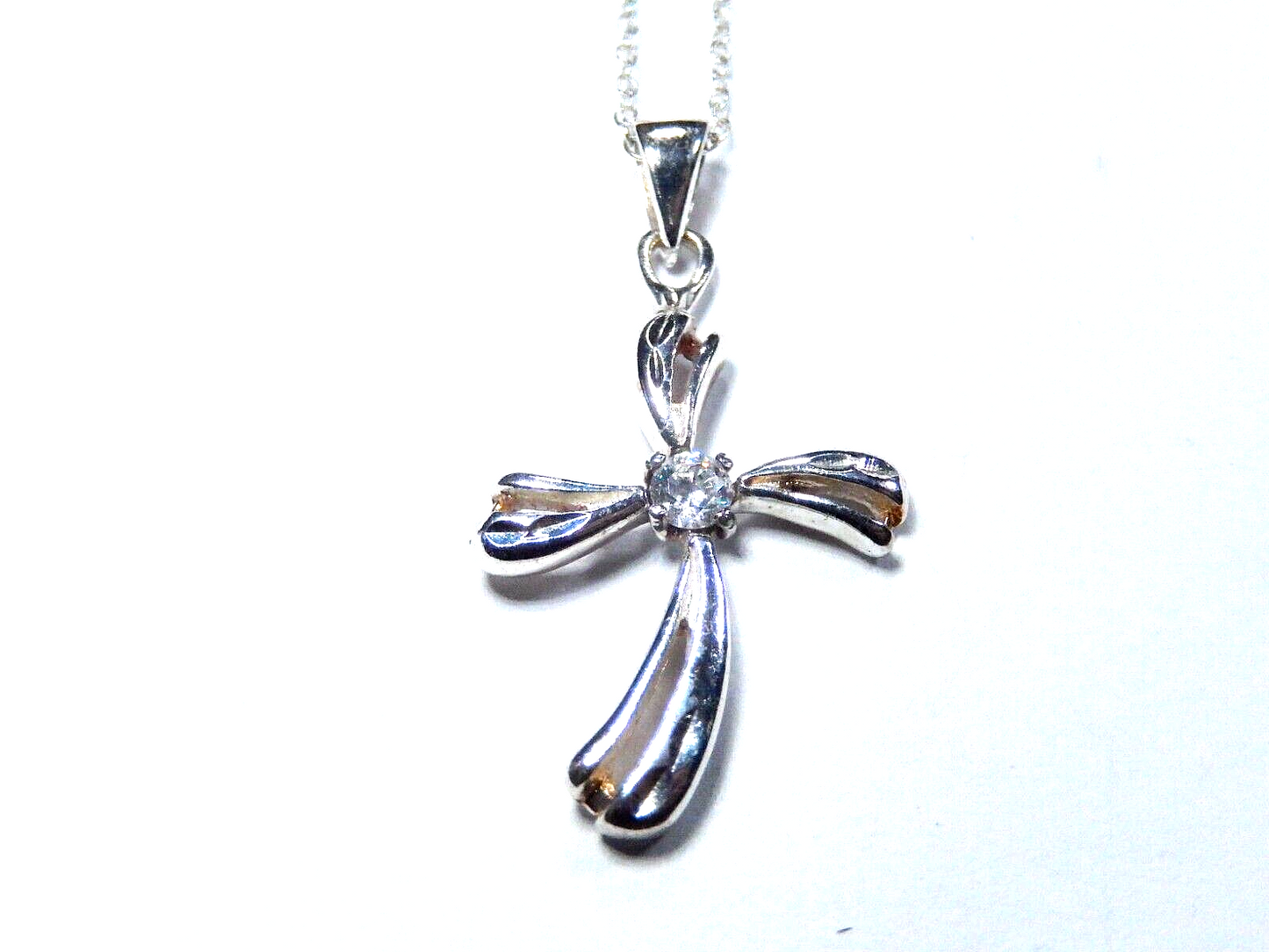 Sterling Silver Freeform Cross CZ Solitaire Pendant w/18" Chain