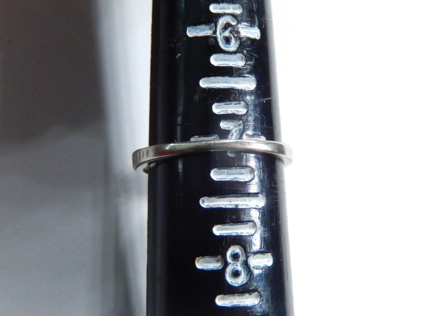 *VINTAGE*  14k White Gold 1/4CT VS Round Diamond 6 Prong Solitaire Ring Size 7