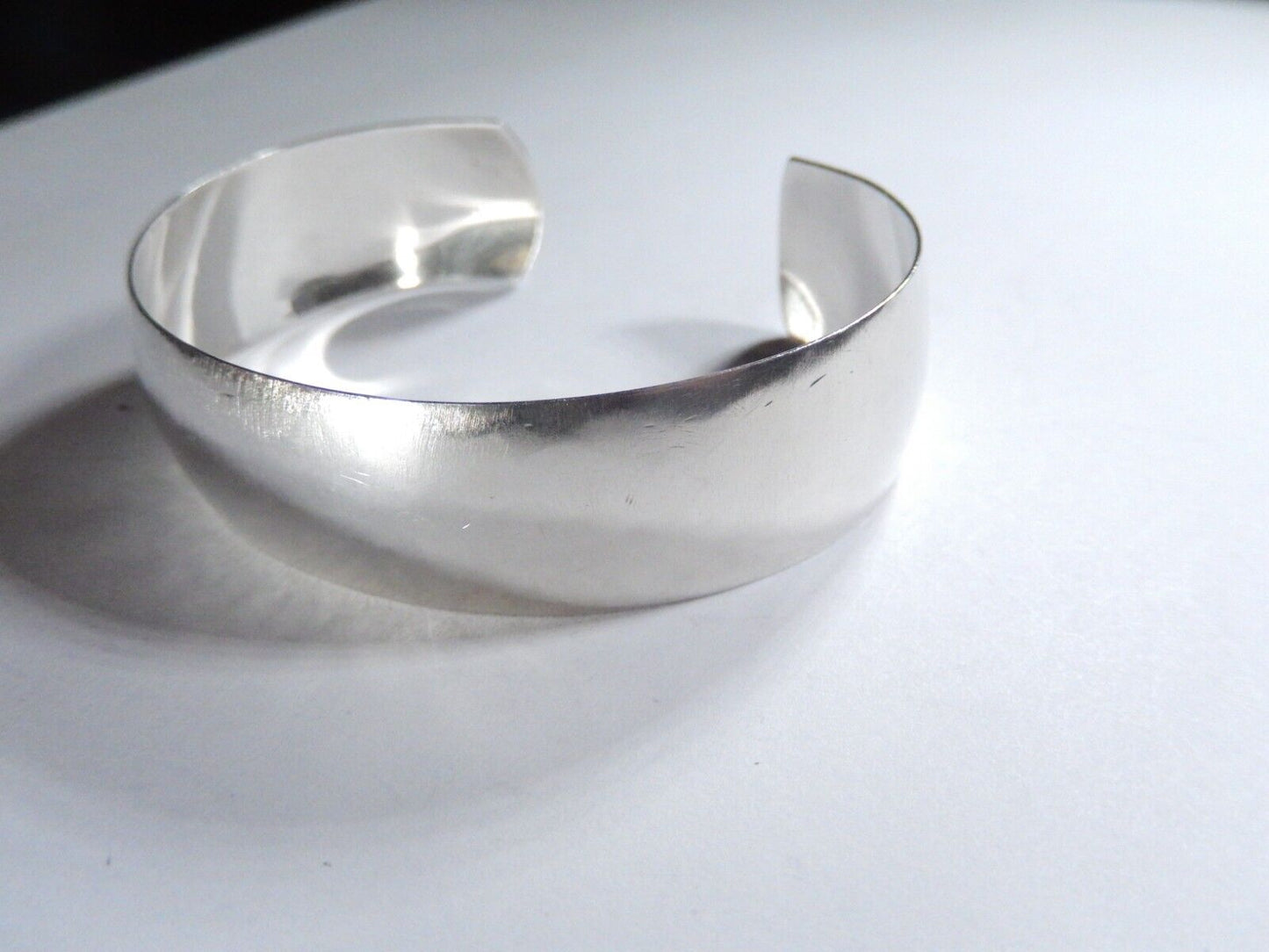 VINTAGE - Sterling Silver 5/8" Wide Smooth Cuff Bracelet 2-1/4" Inside Diam.