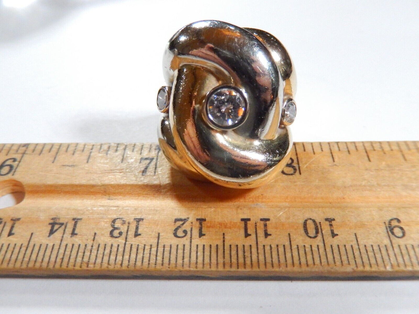 STUNNING STAMPED 14K TWO TONE  LADIES DIAMOND FREEFORM RING Size 625  151gms