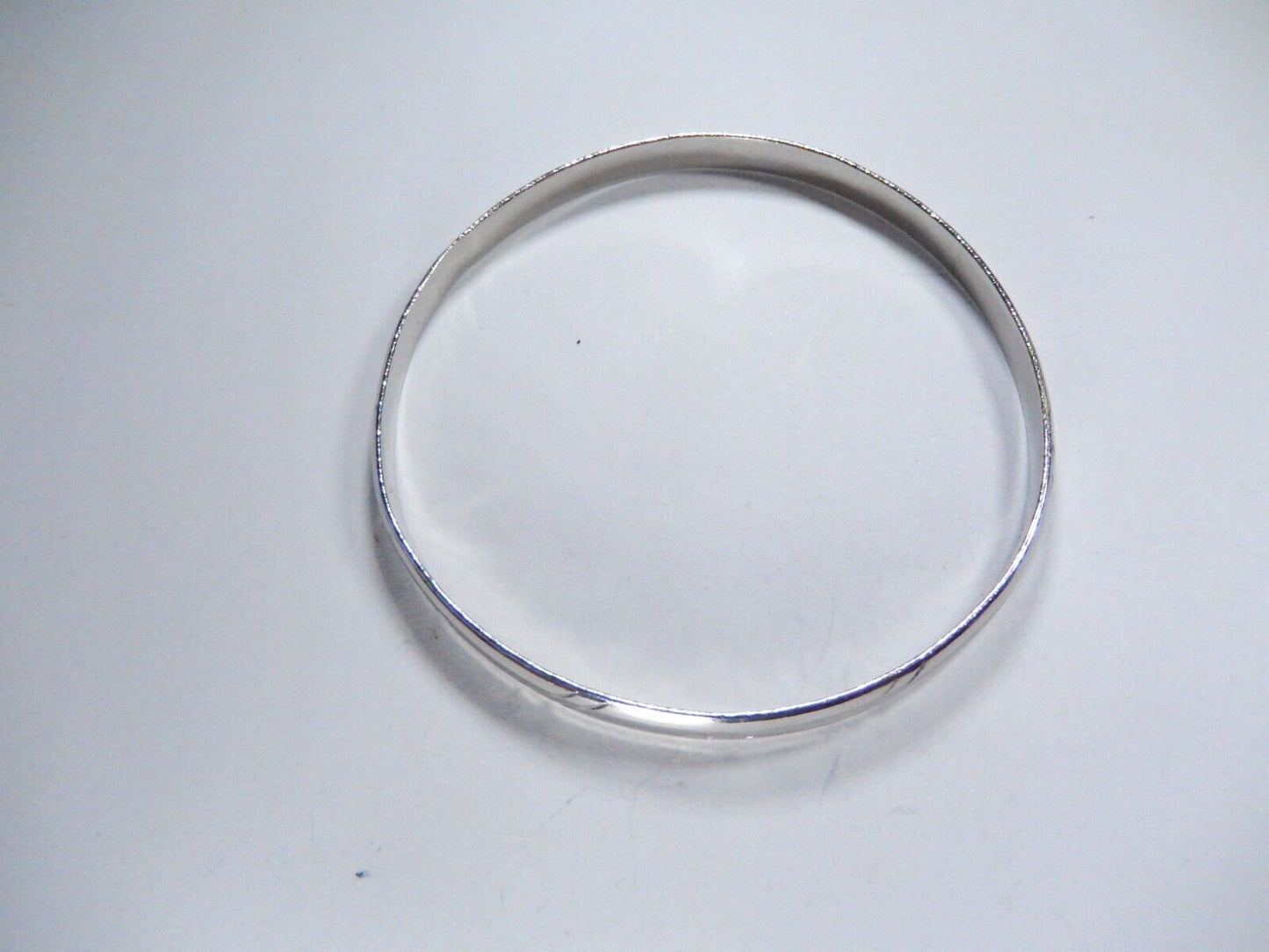 Vintage Sterling Silver Flat Rounded Top Bangle Bracelet 12.8 grams grams