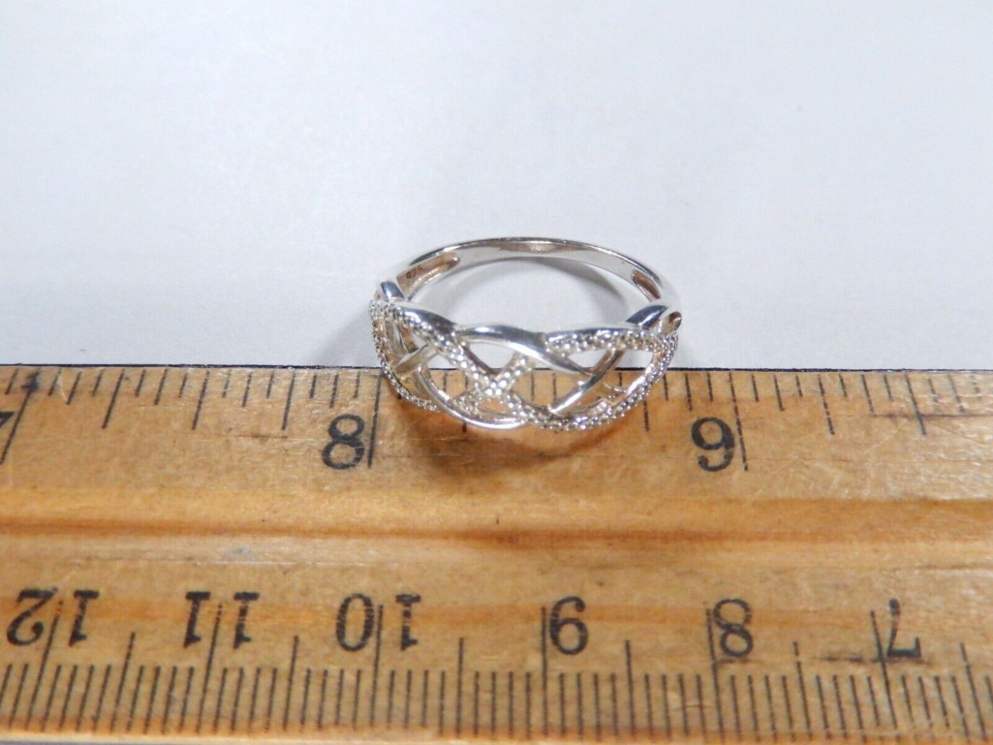 *VINTAGE*  Infinity Weave Solid  Sterling Silver Band Ring Size 9