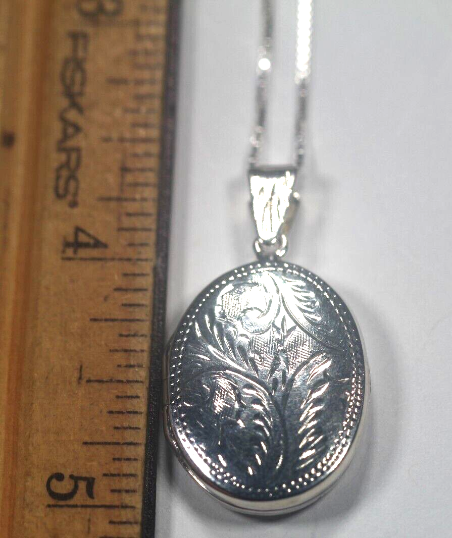 Sterling Silver Oval Floral Etched Design Locket Pendant w/20" Box Chain