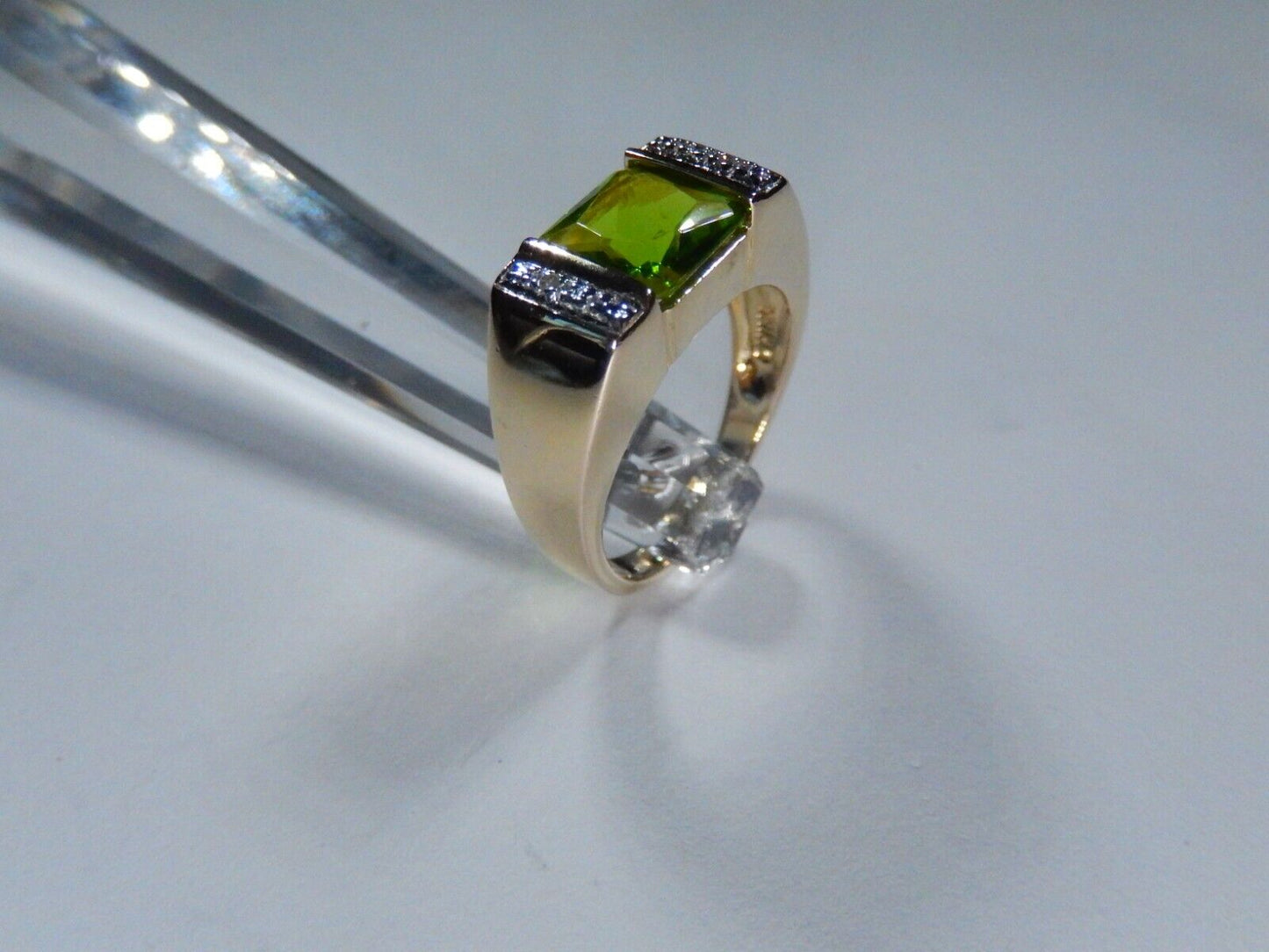 ROSS SIMONS GREEN PERIDOT GOLD VERMEIL DIAMOND STERLING SILVER RING Sz 7