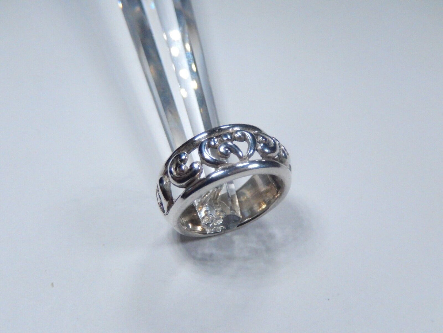VINTAGE 925 STERLING SILVER 8.5mm FILIGREE SCROLL RING SIZE 5.5