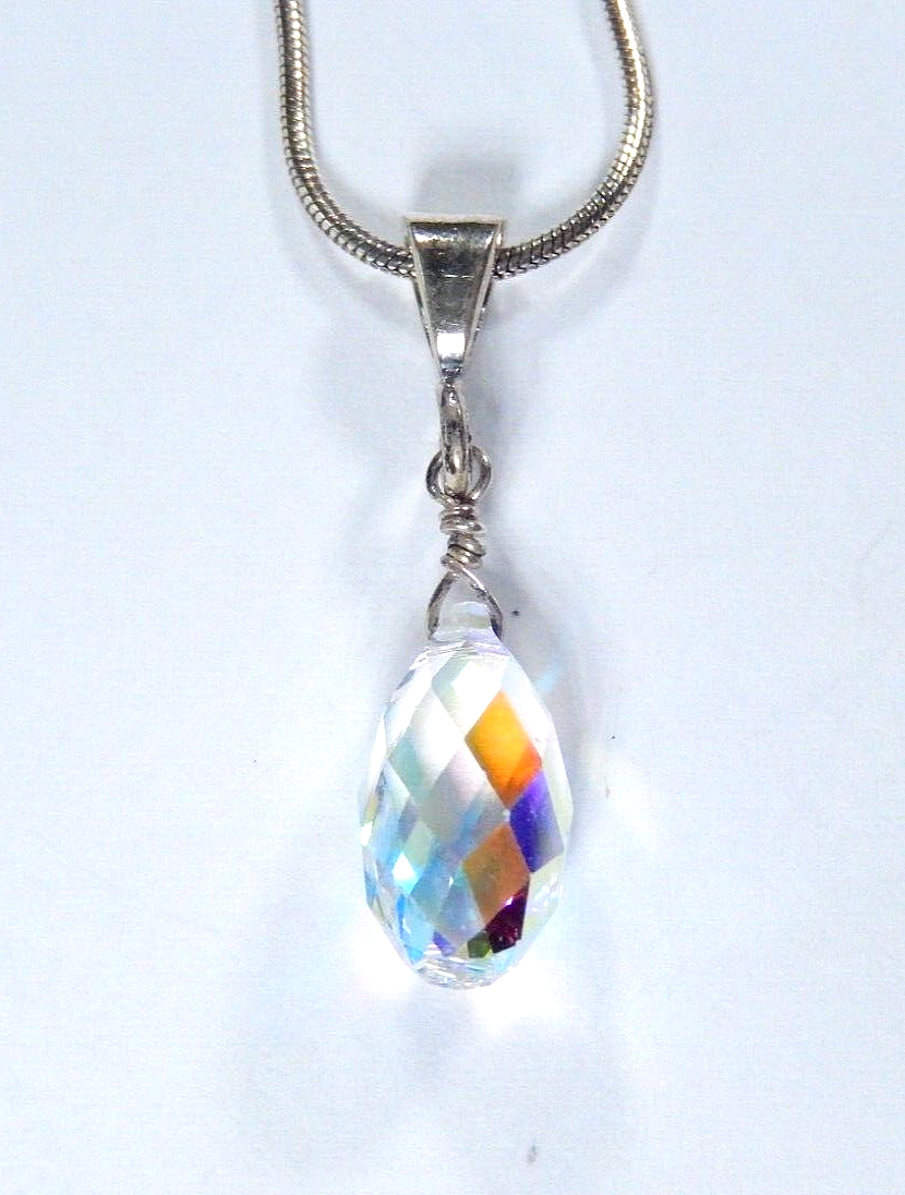 *VINTAGE*  Sterling Silver Crystal Solitaire Pendant w/18" Sterling Snake Chain
