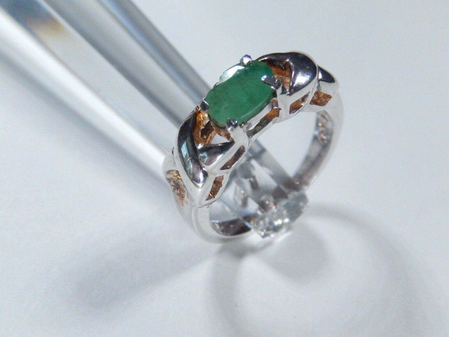 *VINTAGE*  Natural Oval Emerald Stone Sterling Silver Ladies Ring SIze 6
