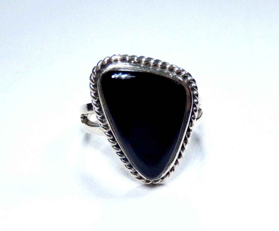 *VINTAGE*  Sterling Silver Southwest Black Onyx Ring  Sz 8.75