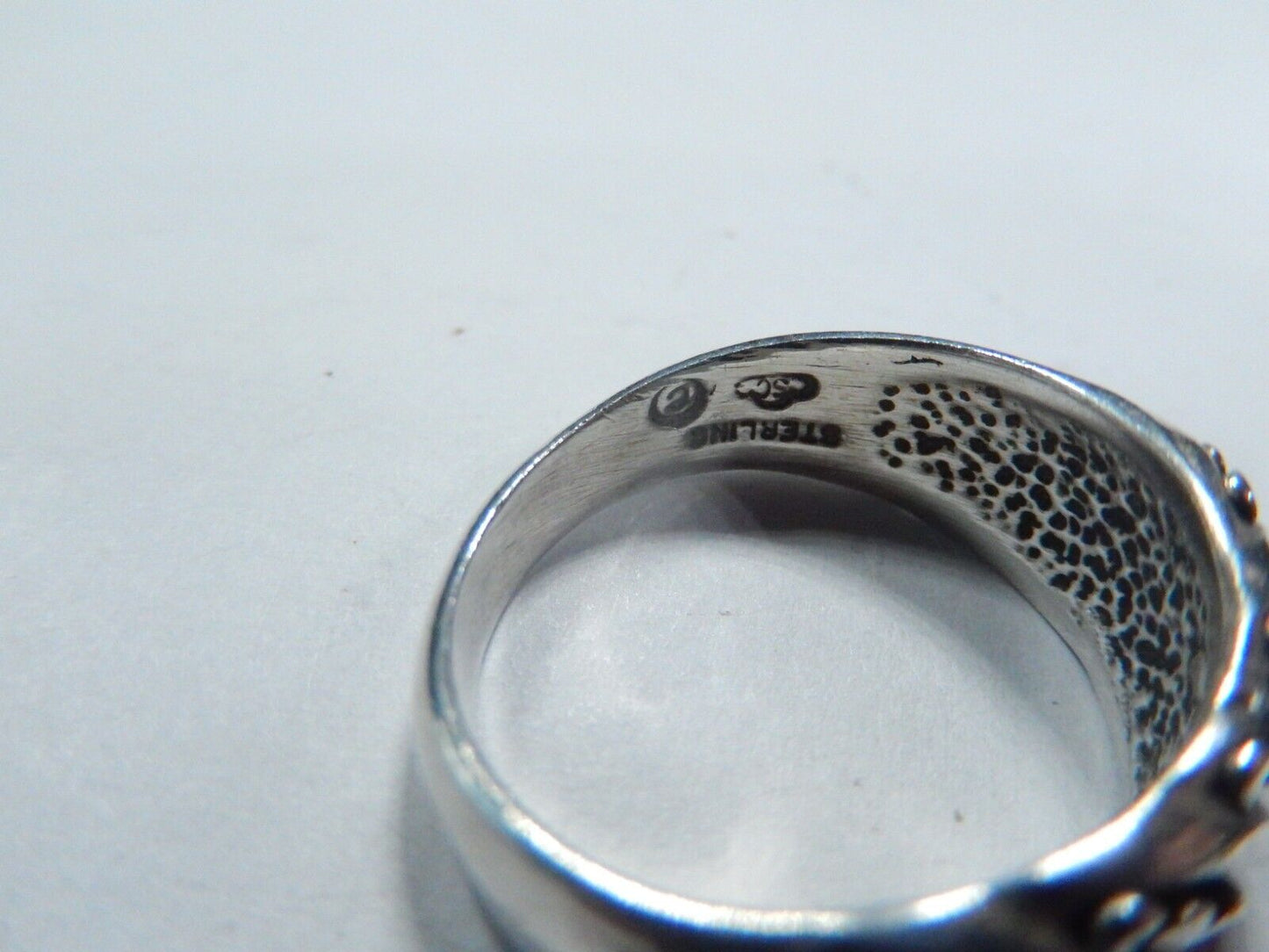 *VINTAGE*  Sterling Silver 925 Cast Ball Dot Dome 9mm Wide Band Ring Size 7.25