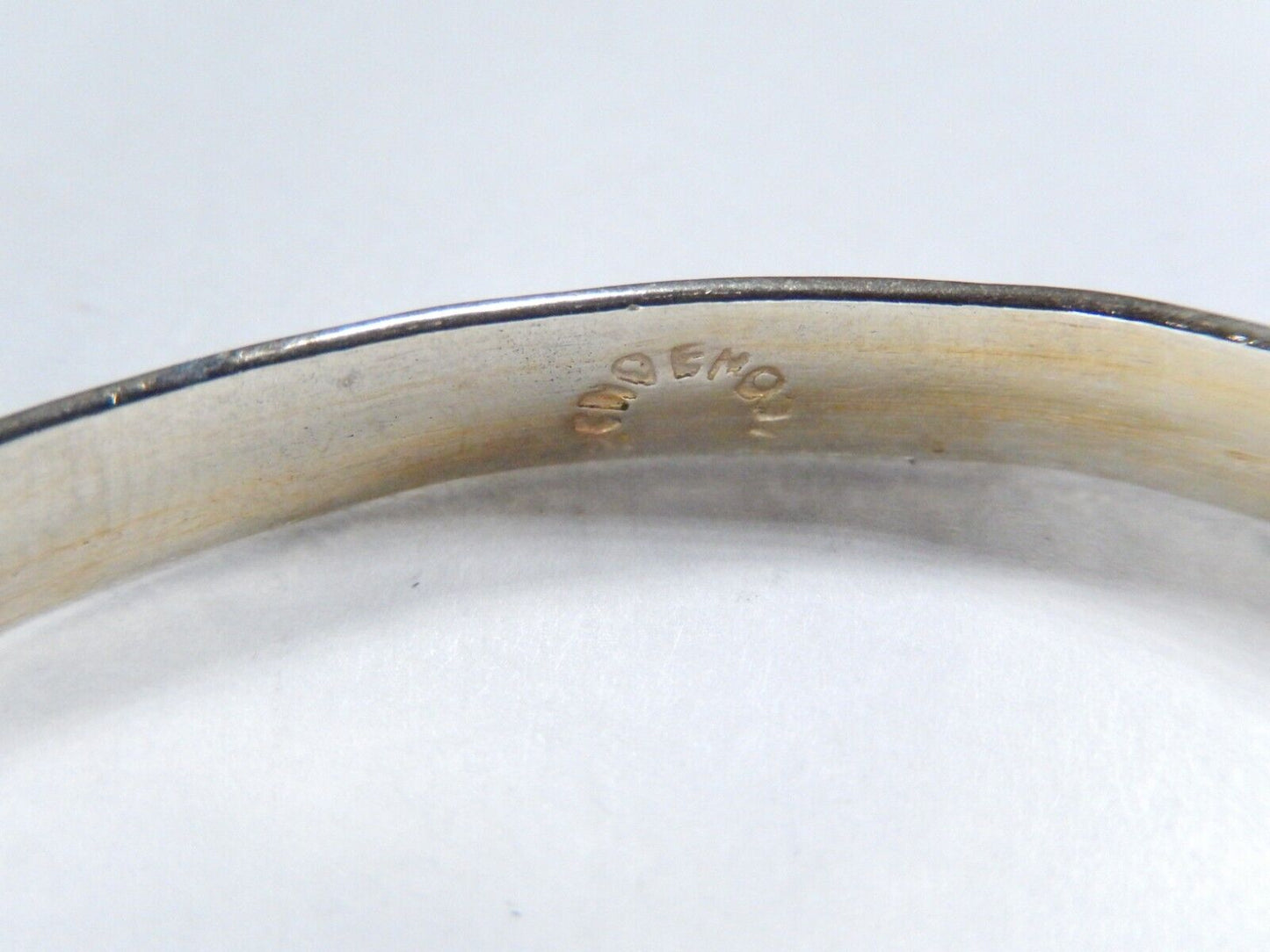 *VINTAGE* VERY OLD   Sterling Silver Echo En Mexico Hand Tooled Bangle Bracelet