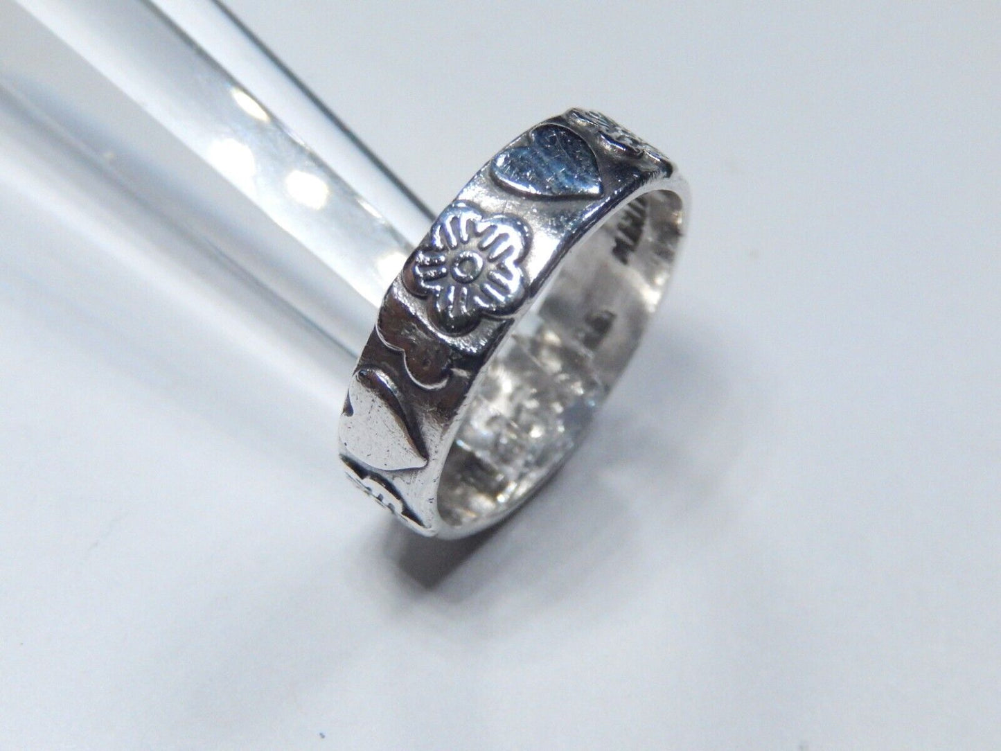 Vintage Mexico Taxco Heart Eternity Sterling Silver 6 mm Band Ring Sz 8
