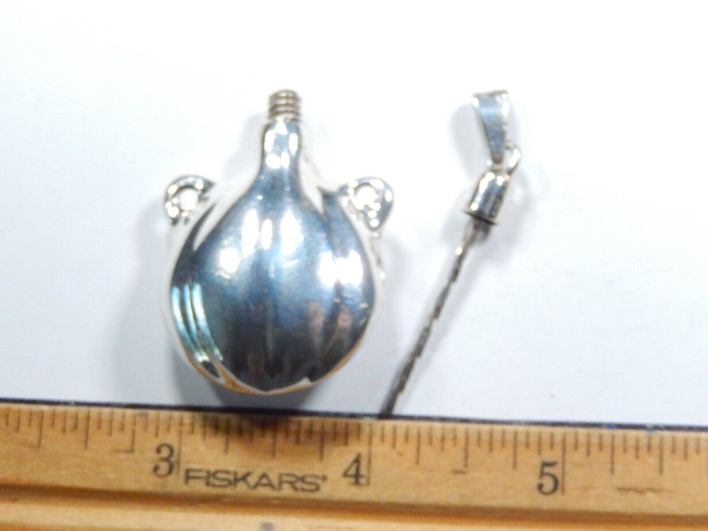 *VINTAGE*  MEXICO TAXCO LARGE STERLING SILVER PERFUME POISON HOLDER PENDANT