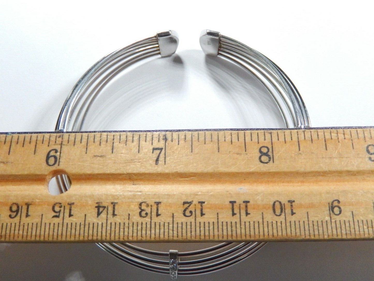 BEAUTIFUL- 925 STERLING SILVER LADIES EIGHT WIRE CUFF 60 CZ BRACELET