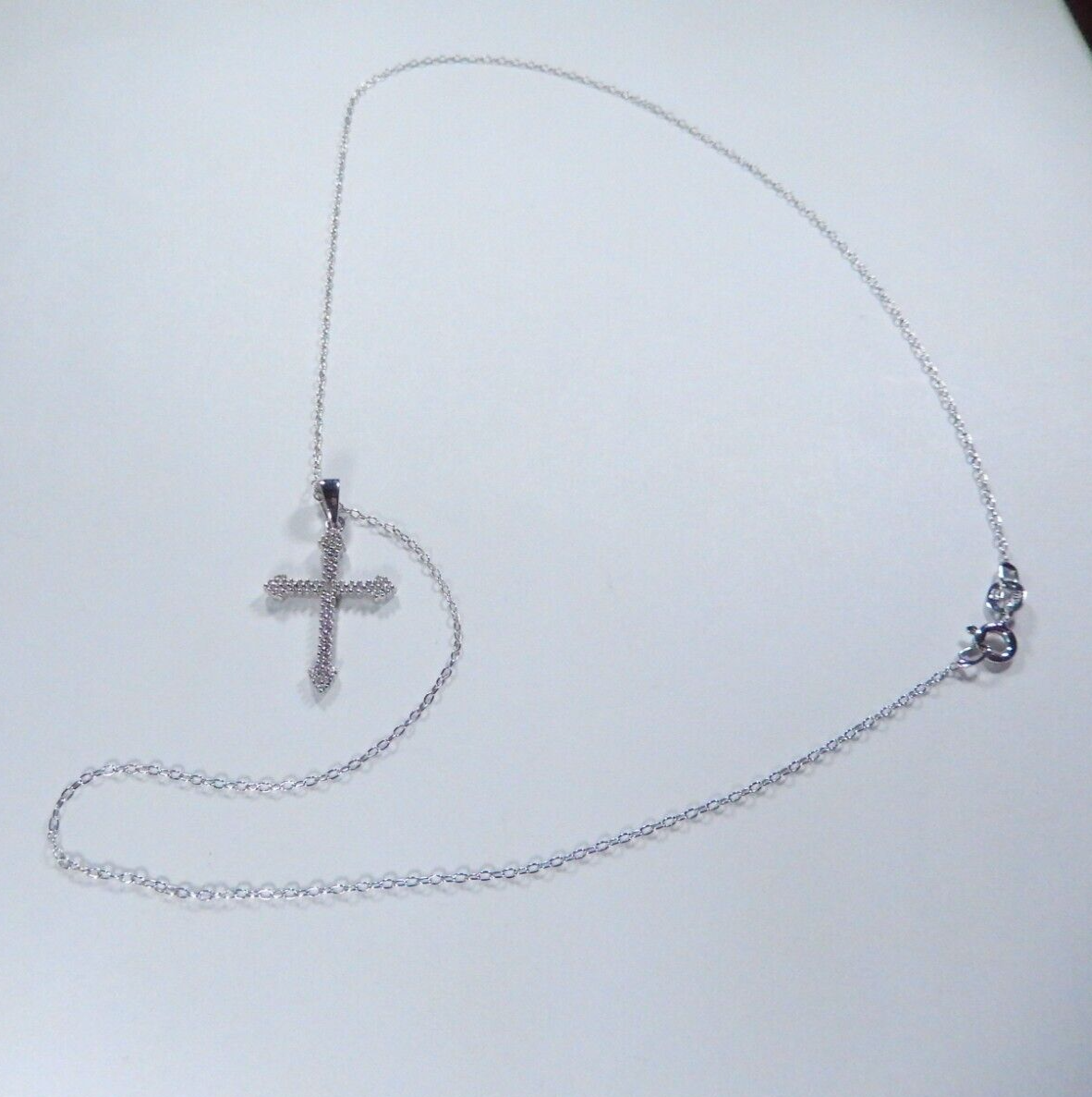 Sterling Silver Diamond Cross Pendant w/18" Sterling Chain
