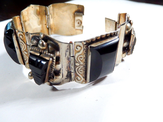 VINTAGE ONYX PANEL BRACELET HECHO EN MEXICO ABOUT 7 " LONG