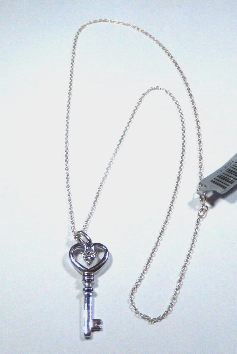 925 Sterling Silver Three Diamond Accent Key Pendant with 18 chain