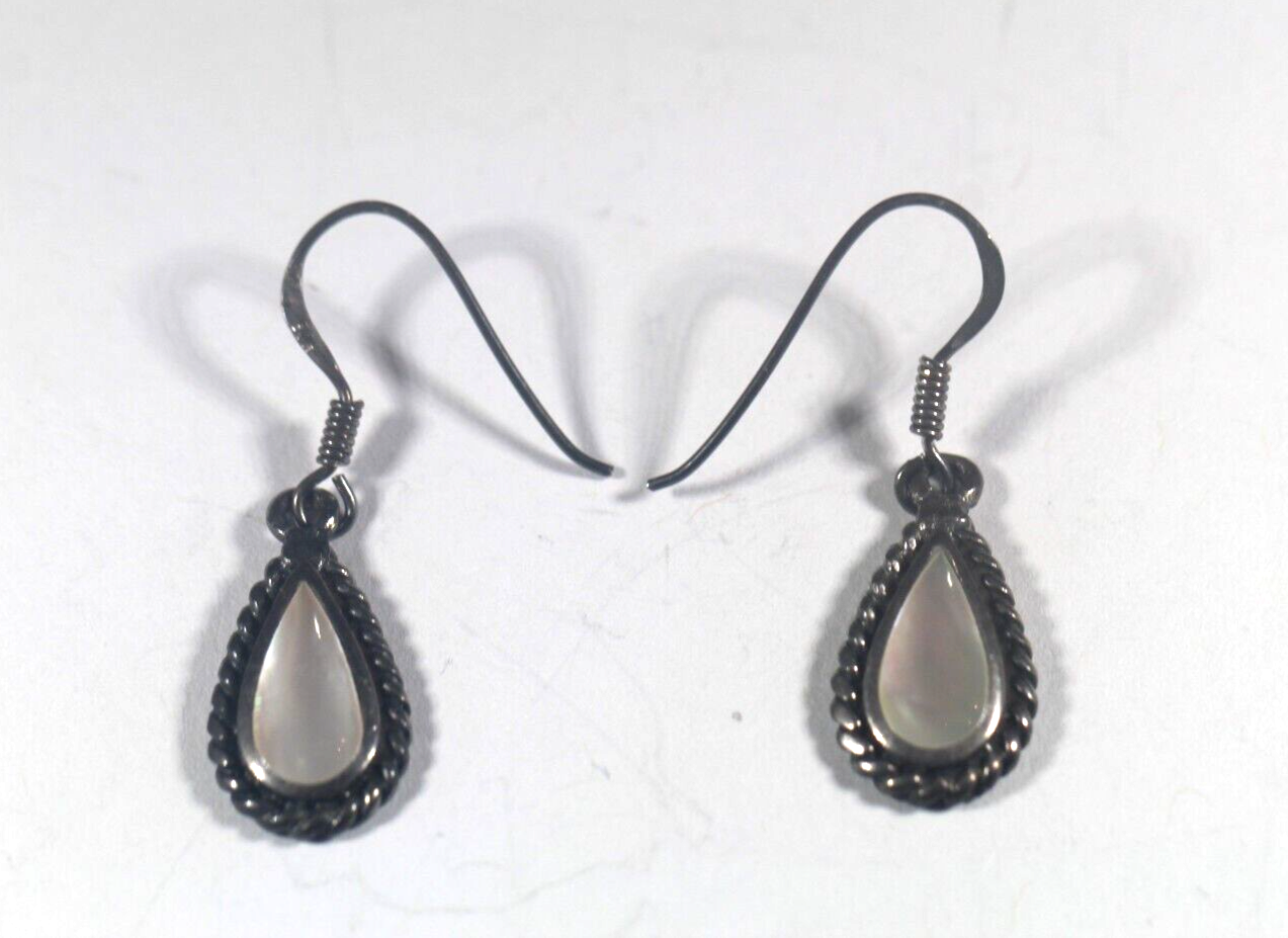 *VINTAGE*  Mother of Pearl Teardrop Shaped 925 Sterling Silver Dangle Earrings